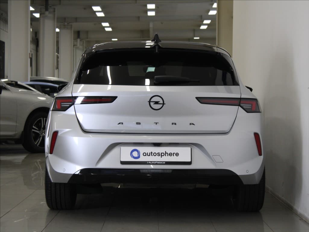 2025 Opel Astra - 4