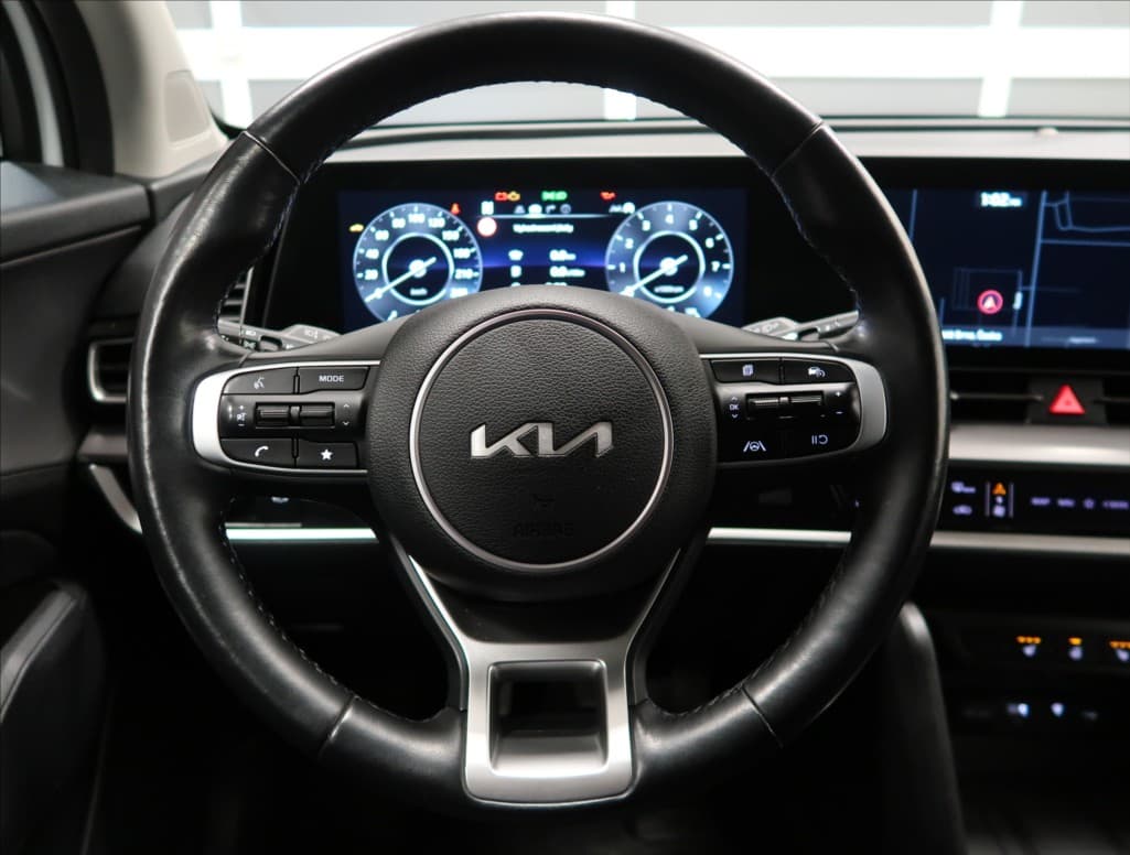 2022 Kia Sportage - 13