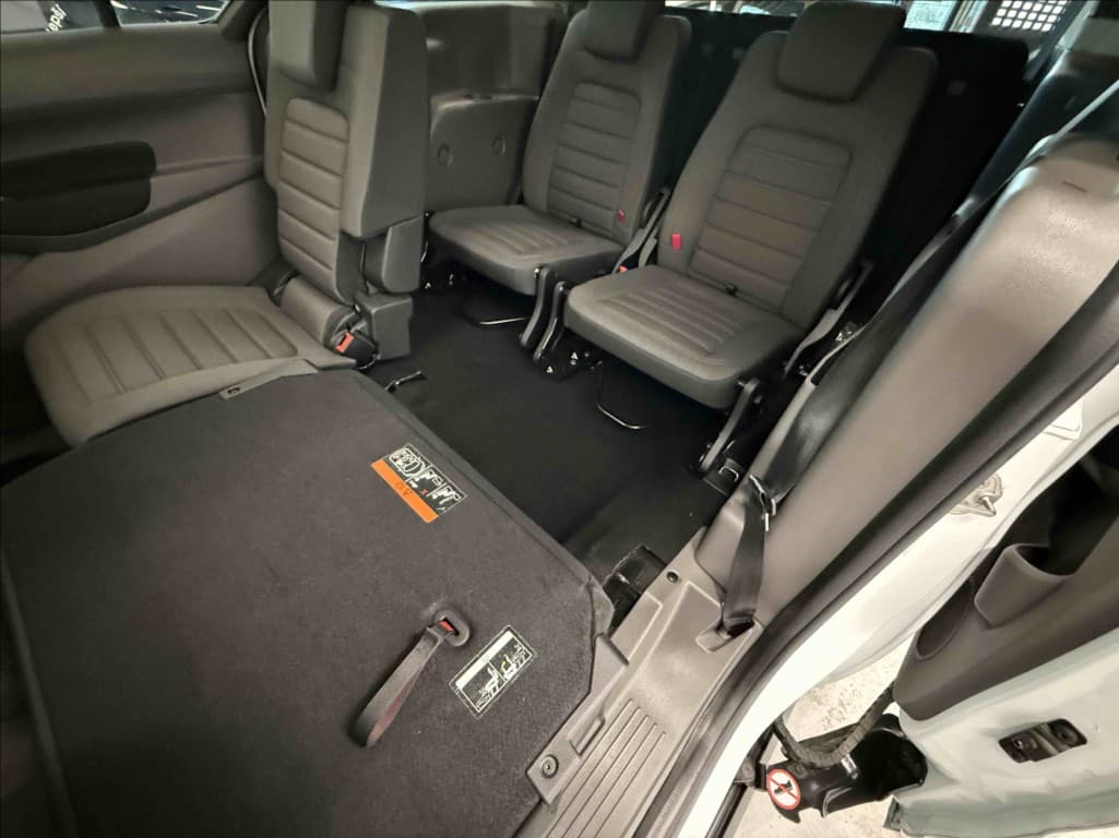 2021 Ford Tourneo - 12