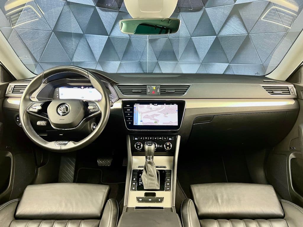 2021 Škoda Superb - 10