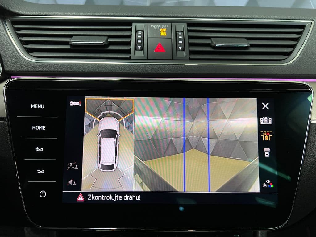 2021 Škoda Superb - 16