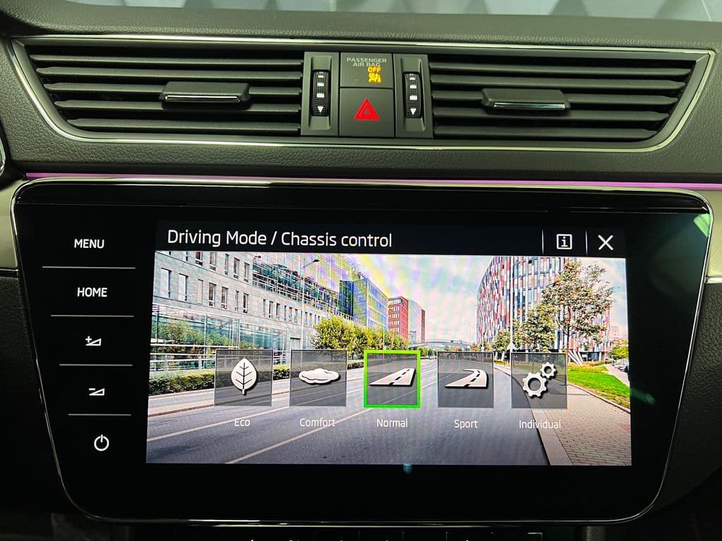 2021 Škoda Superb - 18