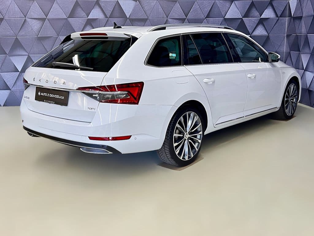 2021 Škoda Superb - 7