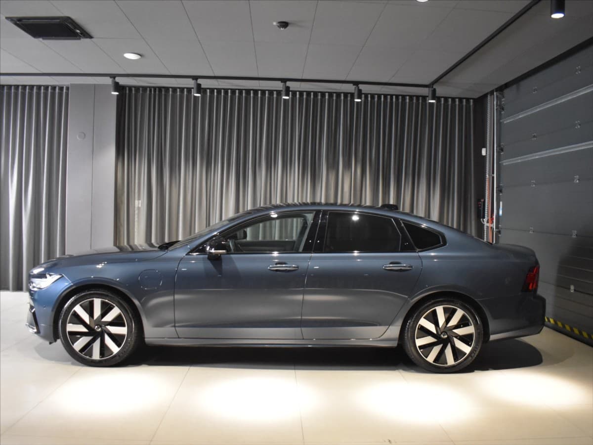 2024 Volvo S90 - 2