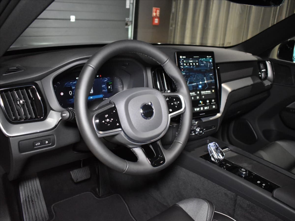 2025 Volvo Xc60 - 12