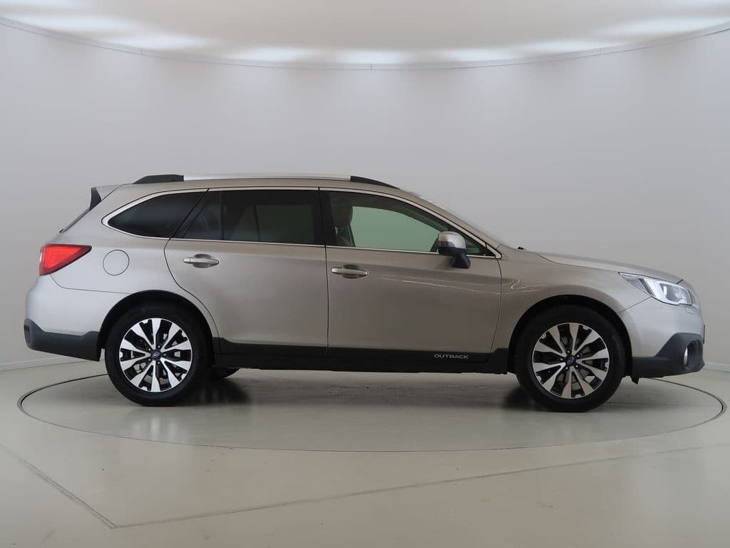 2015 Subaru OUTBACK - 4