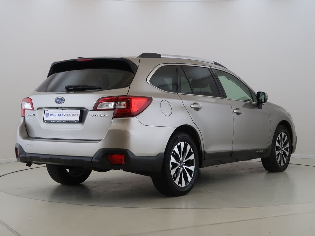 2015 Subaru OUTBACK - 5