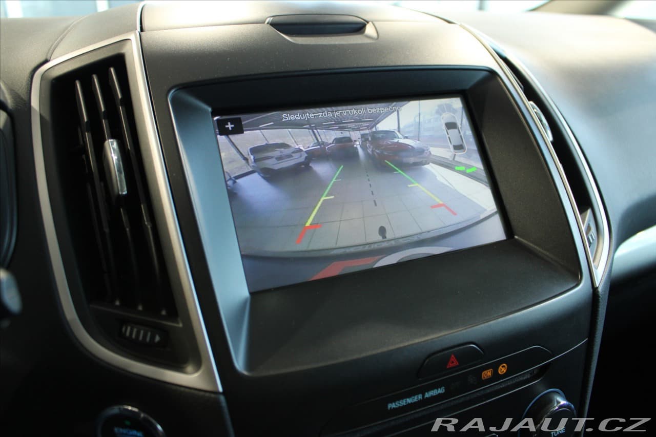 2019 Ford Galaxy - 16