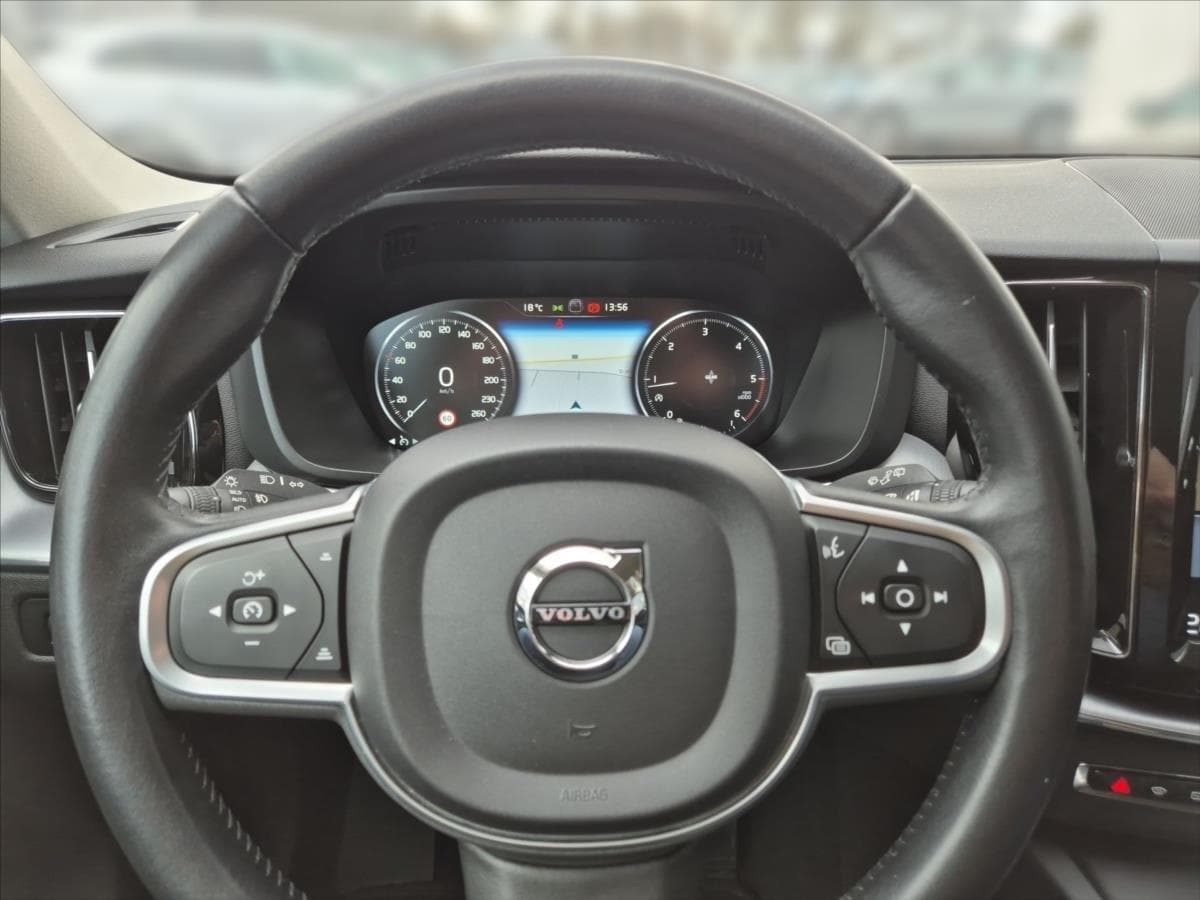 2018 Volvo Xc60 - 8