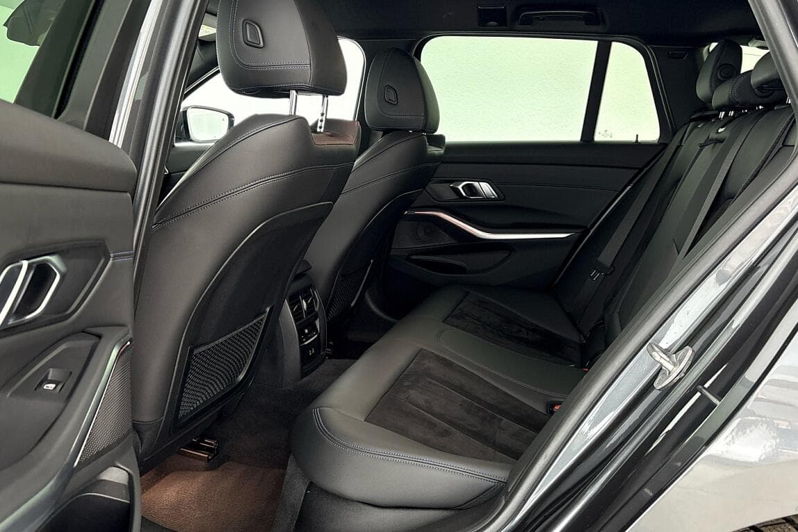 2021 BMW 3-Series - 8