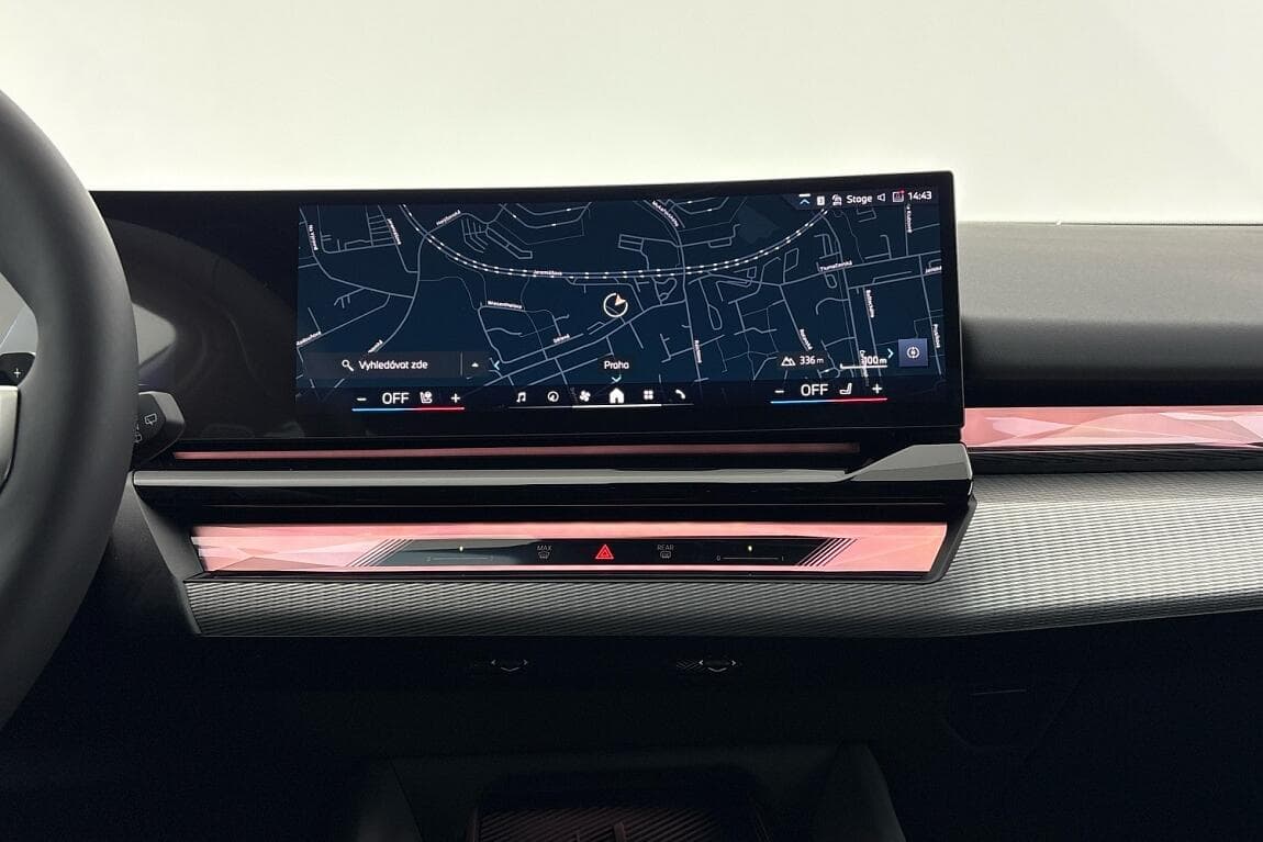 2025 BMW 5-Series - 9