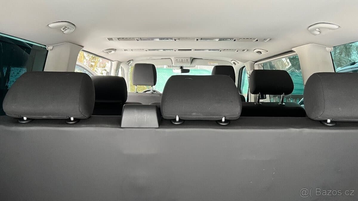 2017 Volkswagen Caravelle - 10