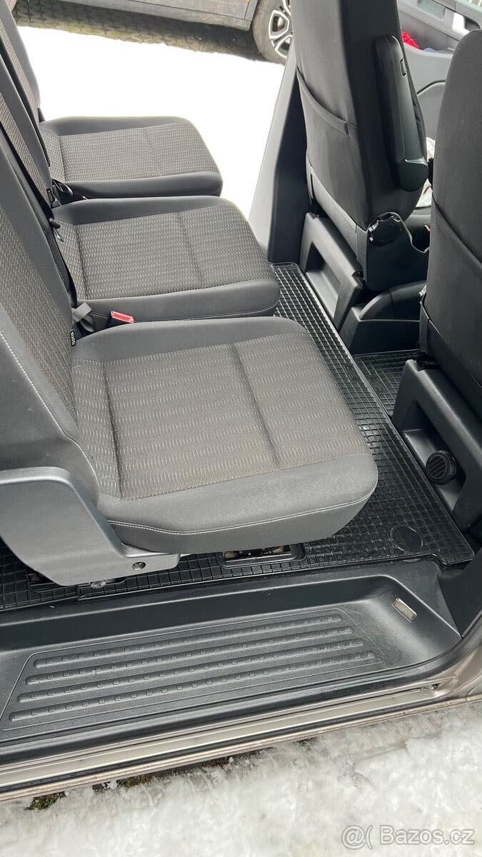 2017 Volkswagen Caravelle - 8