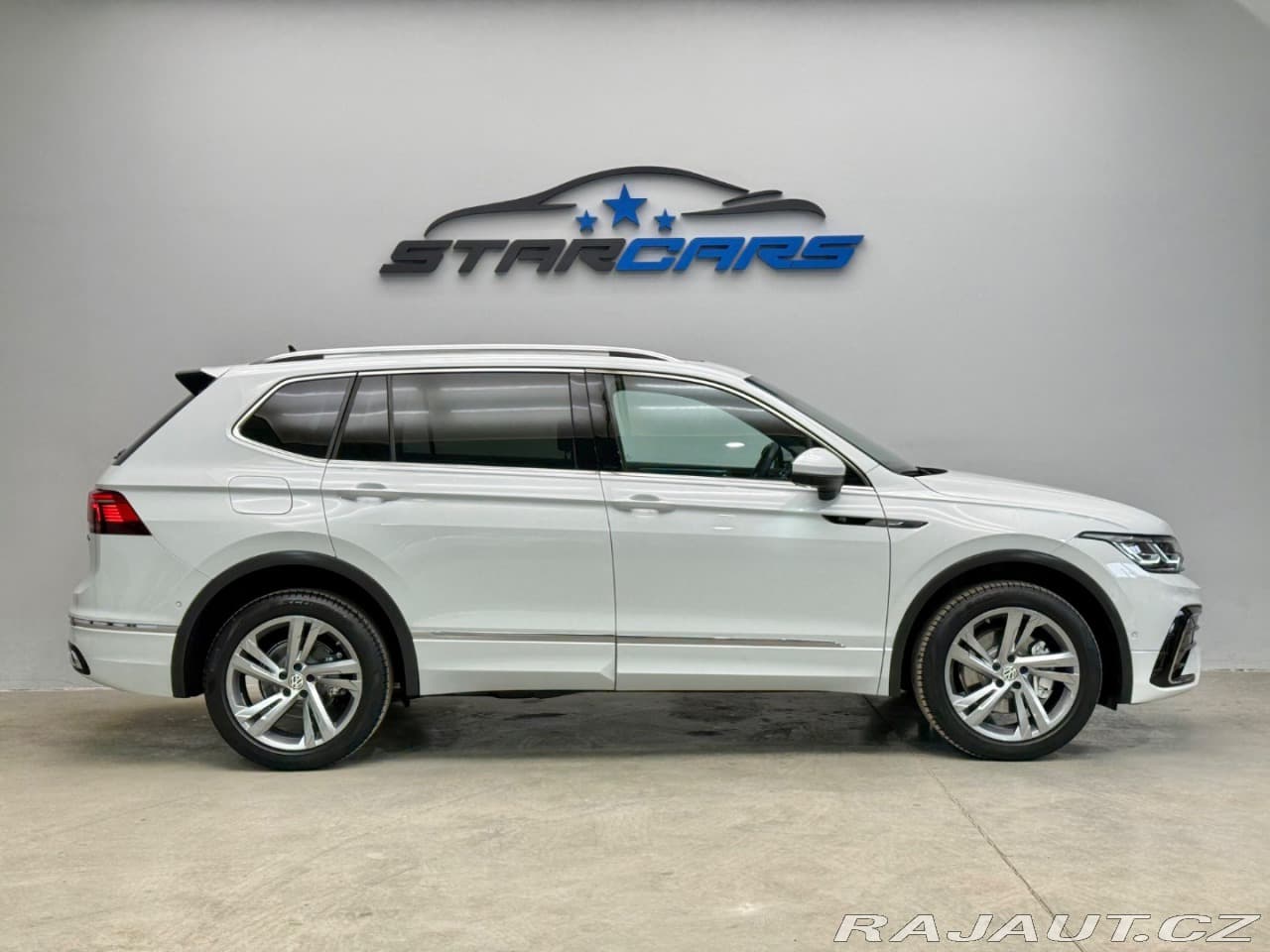 2022 Volkswagen Tiguan - 10