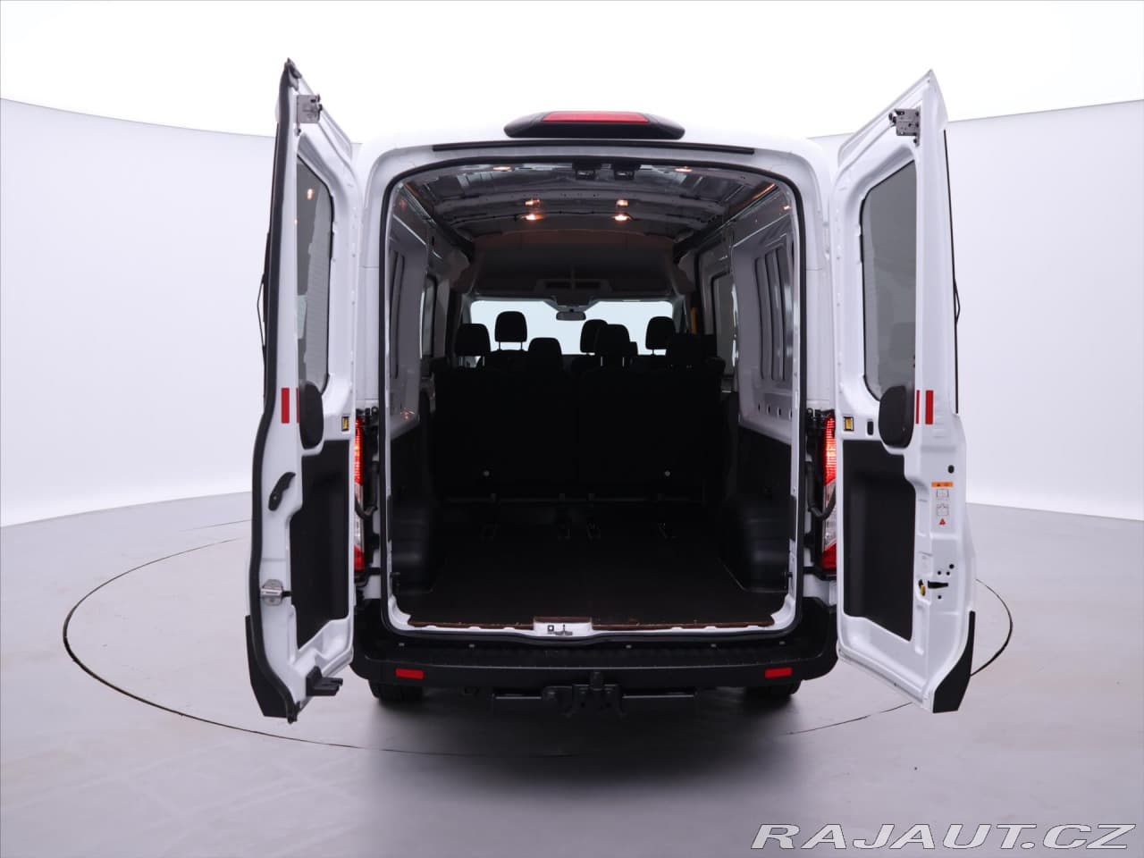 2020 Ford Transit - 9