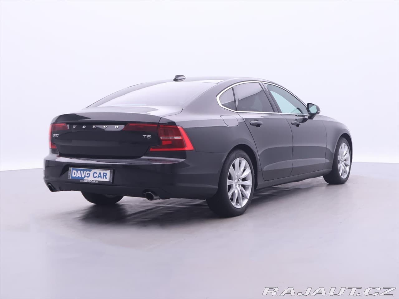 2016 Volvo S90 - 7