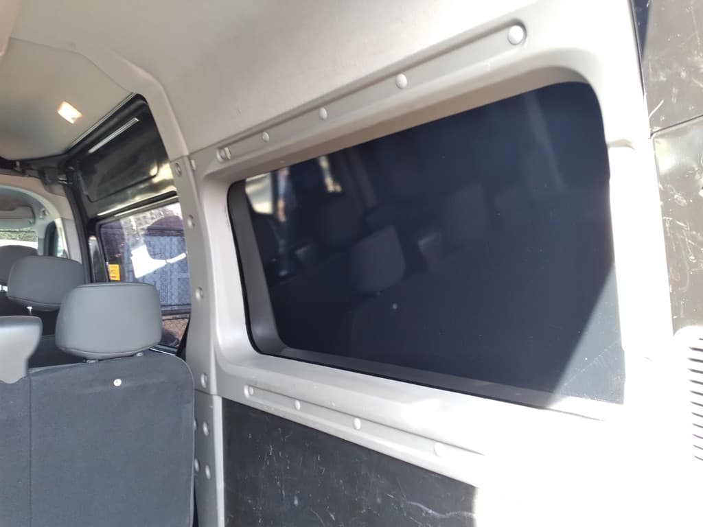 2017 Opel Ostatní - 18