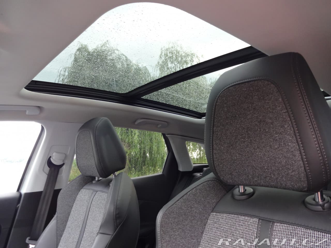 2016 Peugeot 3008 - 12