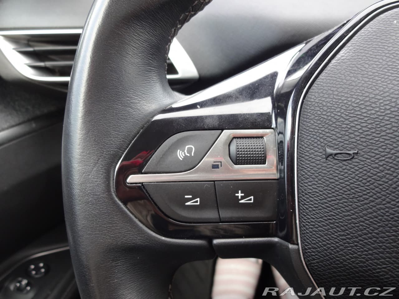 2016 Peugeot 3008 - 14