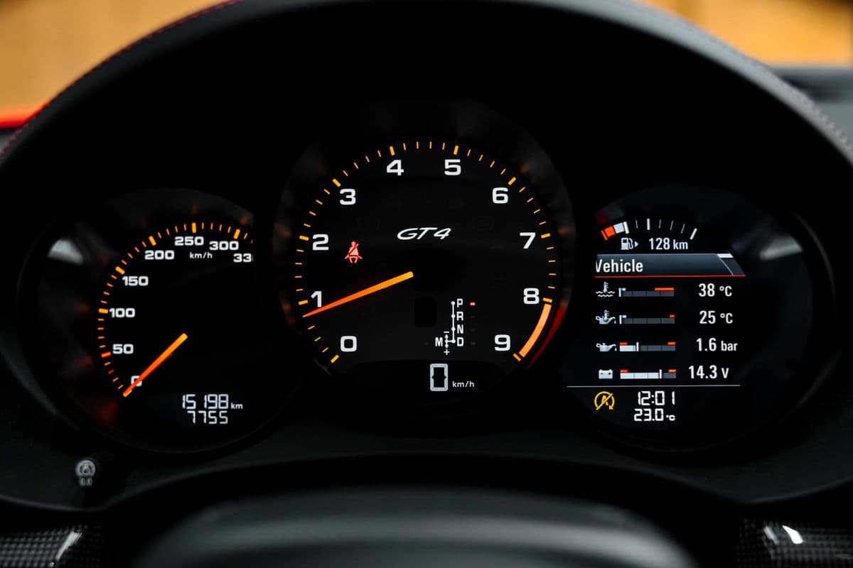 2023 Porsche 718 - 10