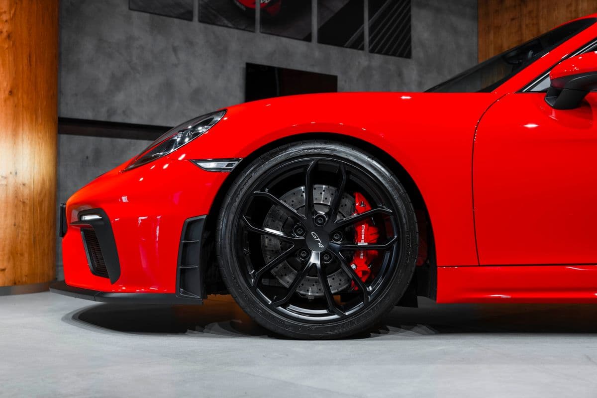 2023 Porsche 718 - 4