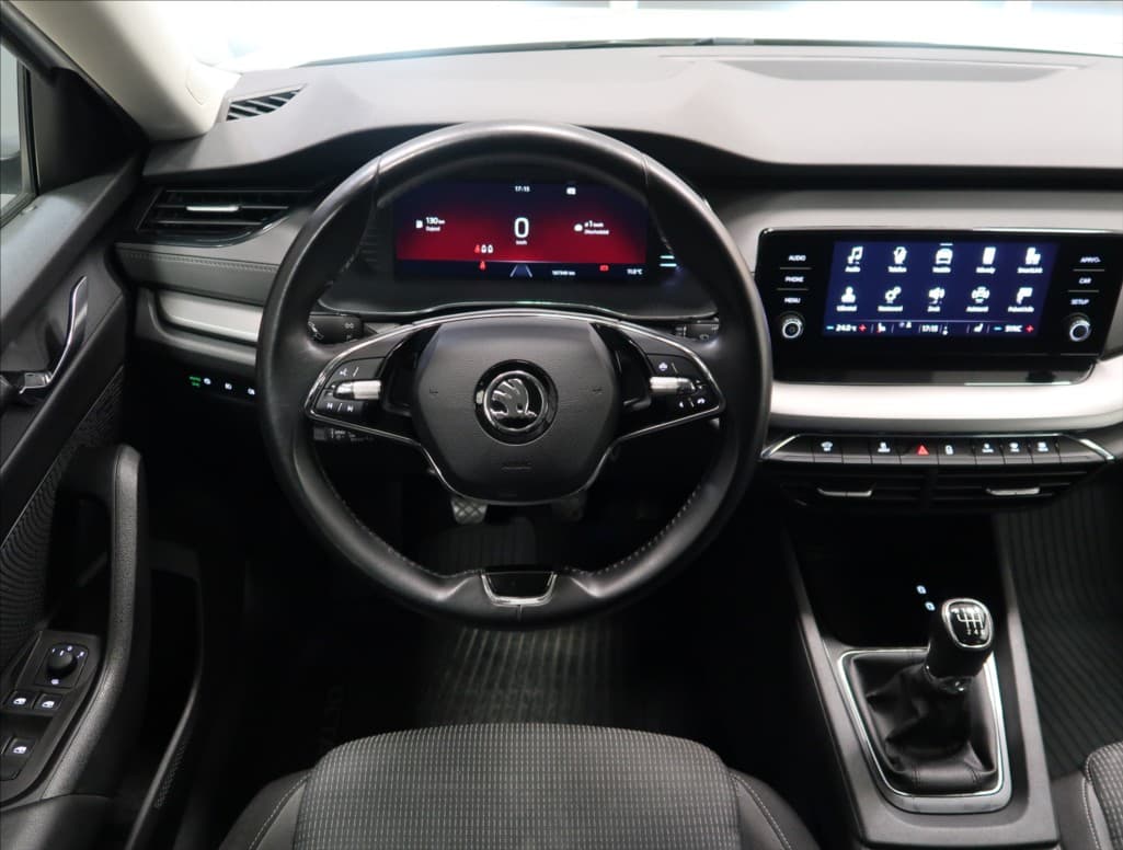 2021 Škoda Octavia - 12