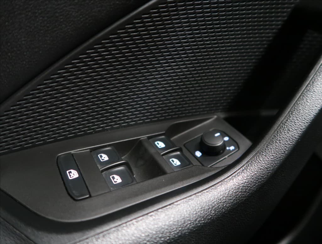 2021 Škoda Octavia - 18