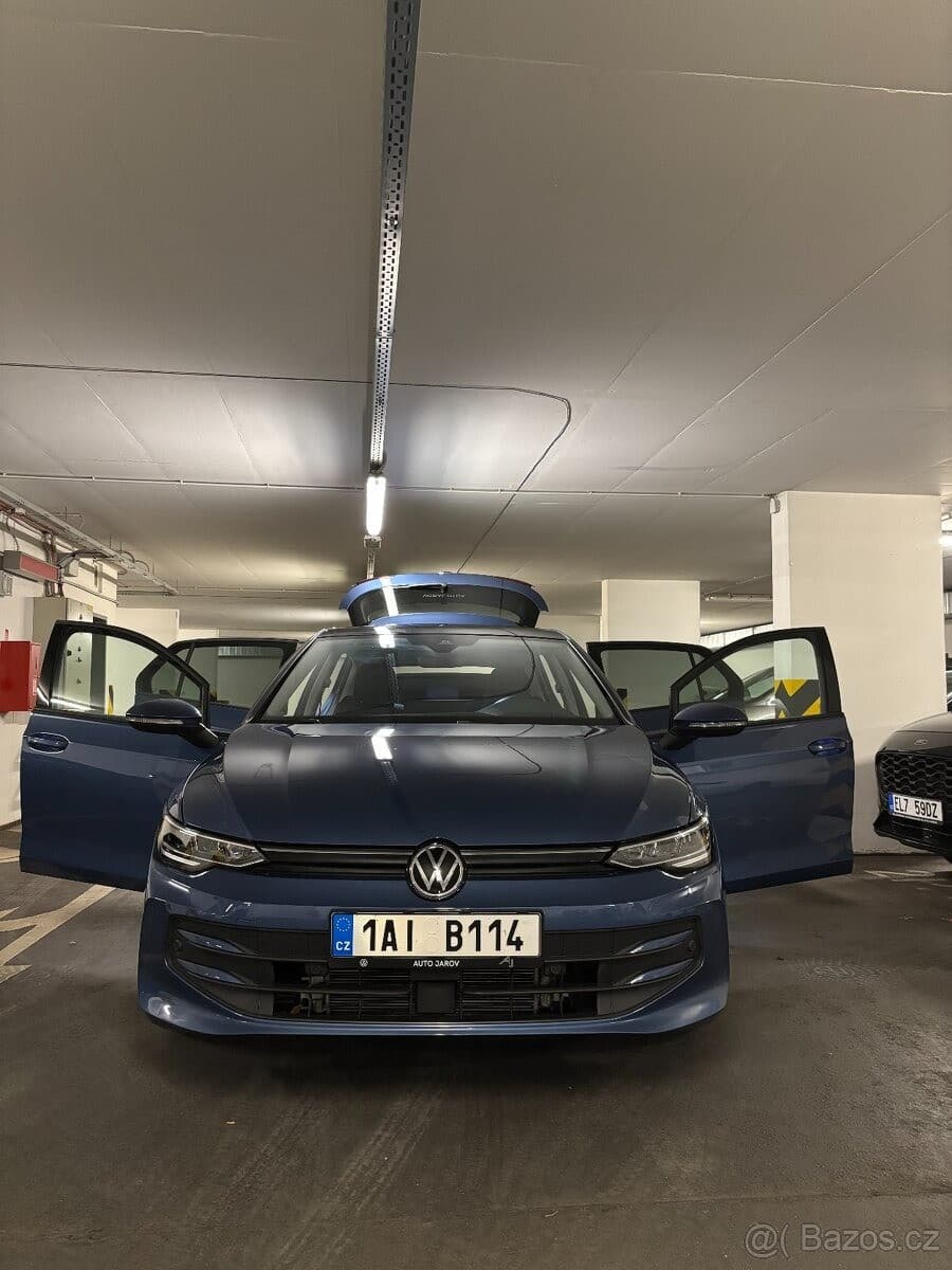 Volkswagen Golf 1,5   TSI 2025 85kw Manuá