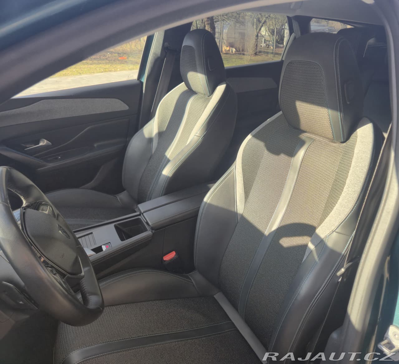 2022 Peugeot 308 - 8