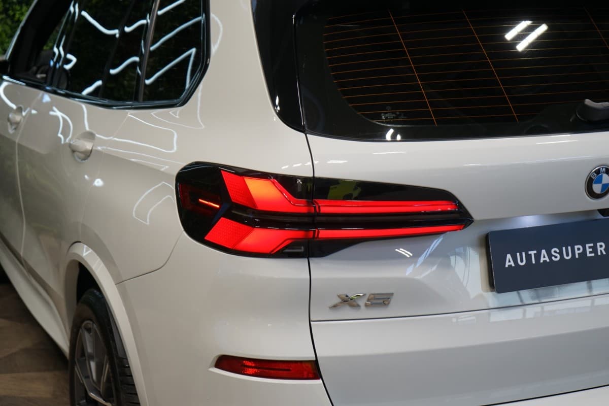 2023 BMW X5 - 8