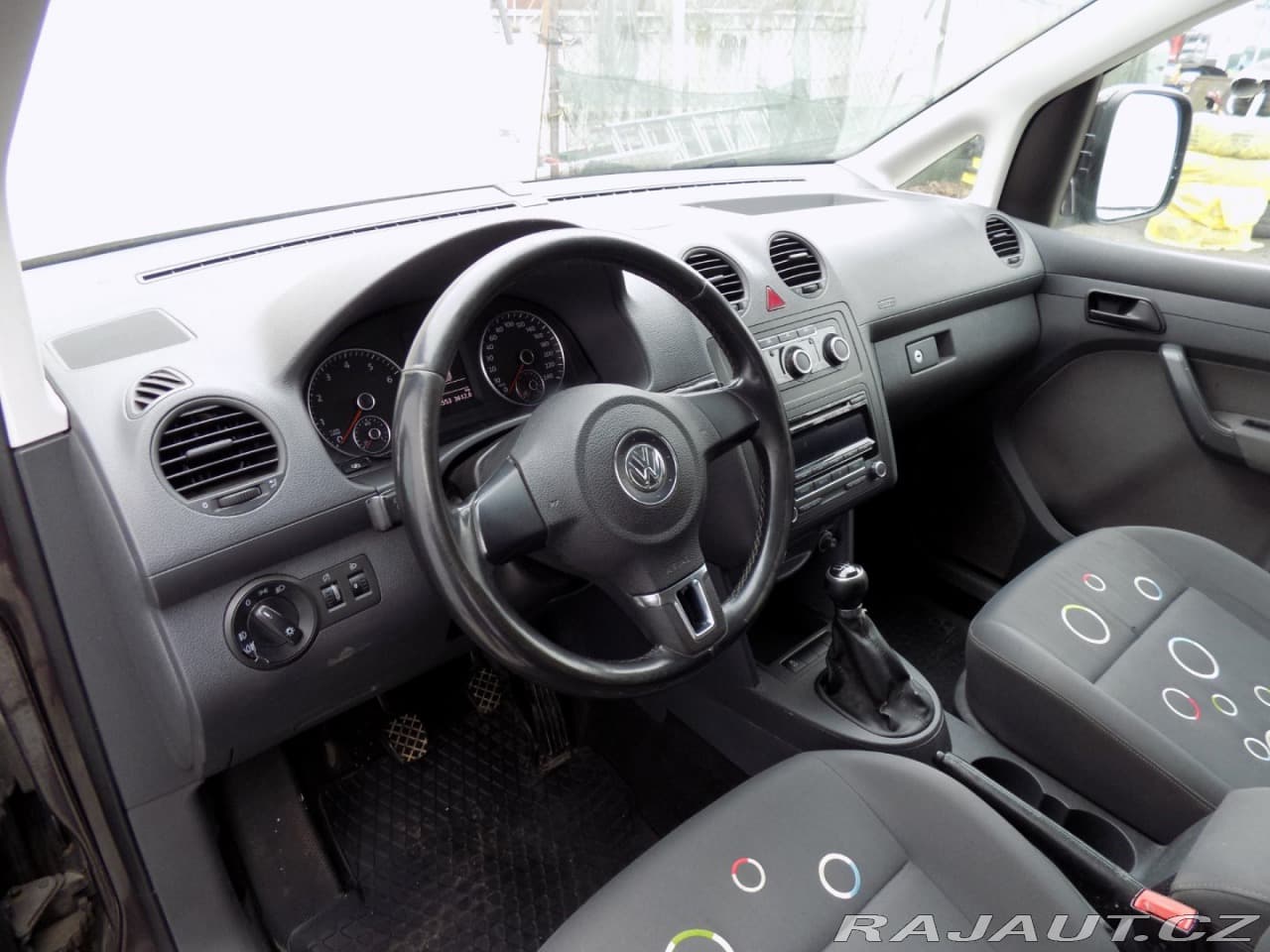 2011 Volkswagen Caddy - 12