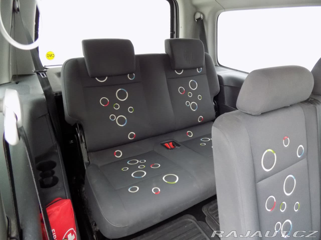 2011 Volkswagen Caddy - 20