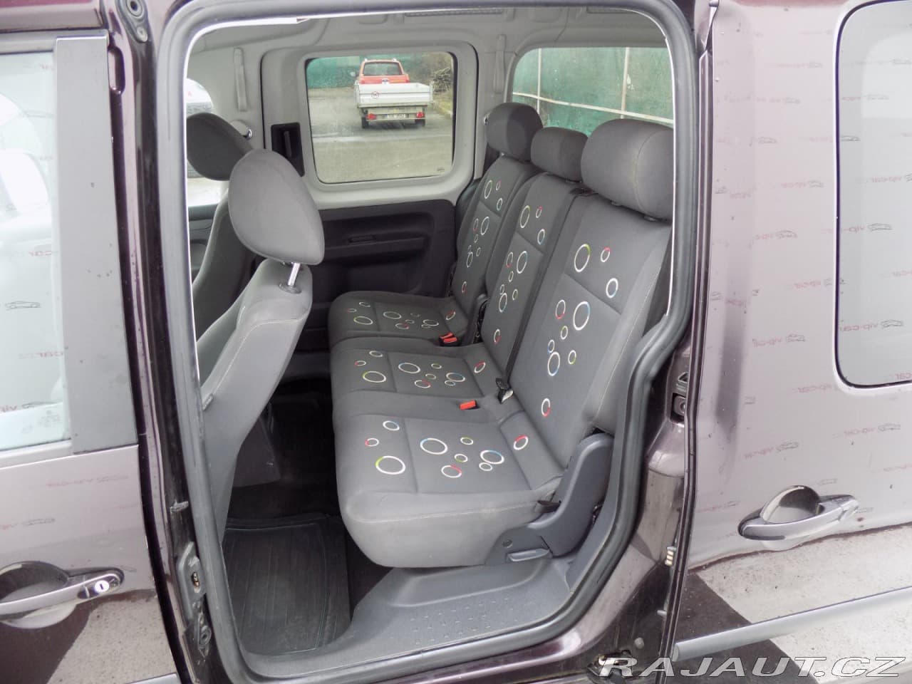 2011 Volkswagen Caddy - 9