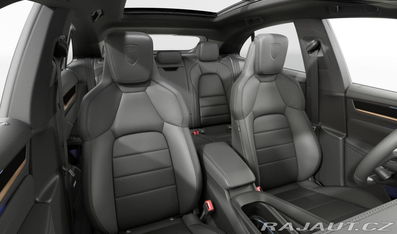 2025 Porsche Macan - 4