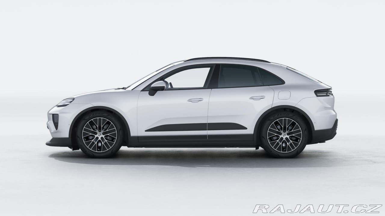 2025 Porsche Macan - 3