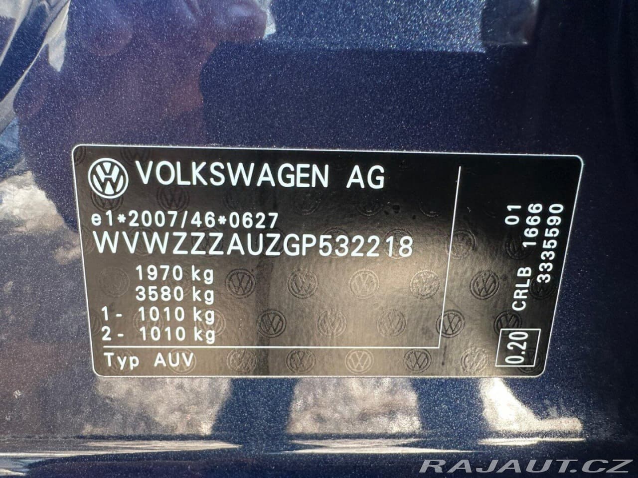 2015 Volkswagen Golf - 11