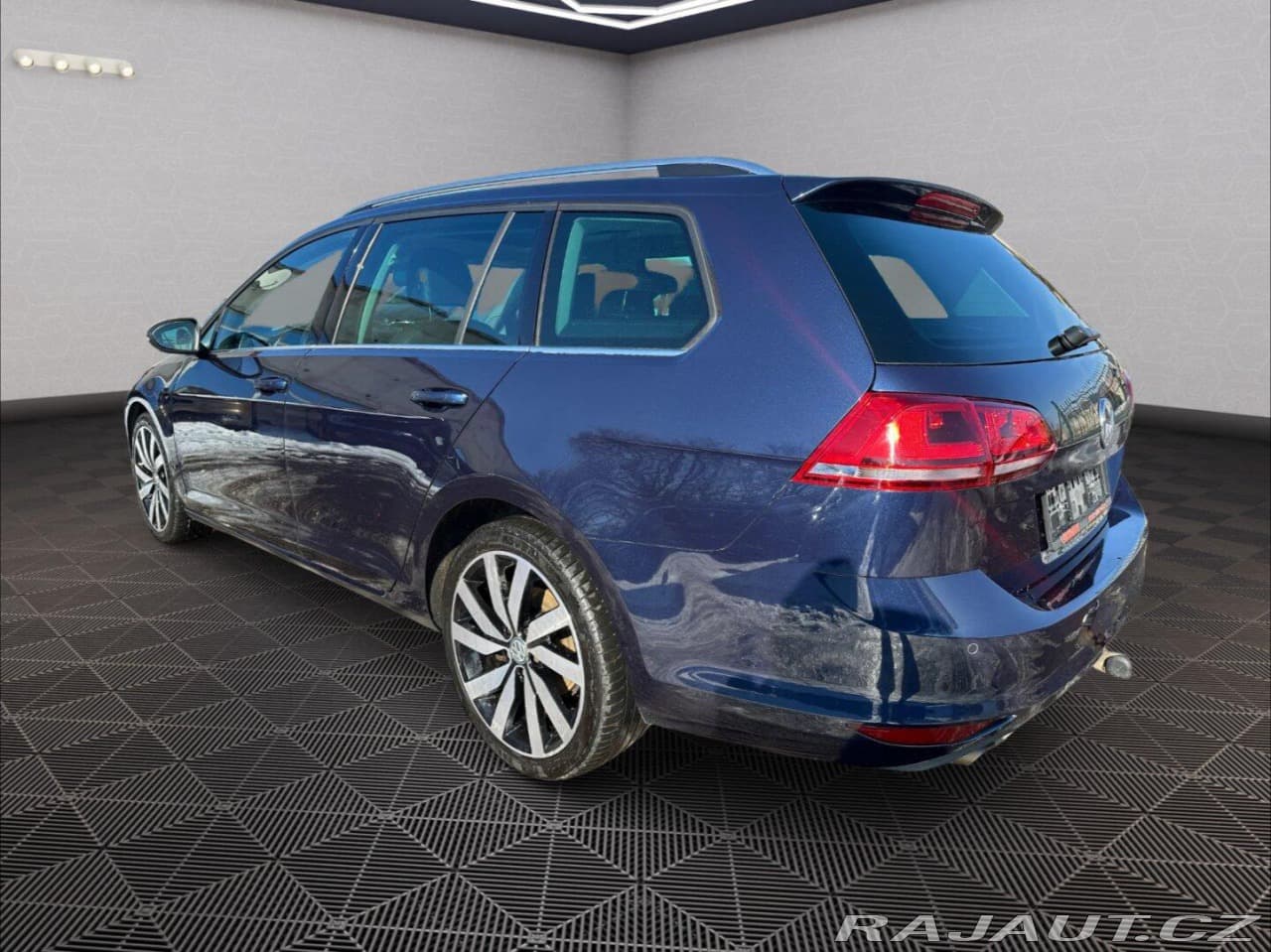 2015 Volkswagen Golf - 5