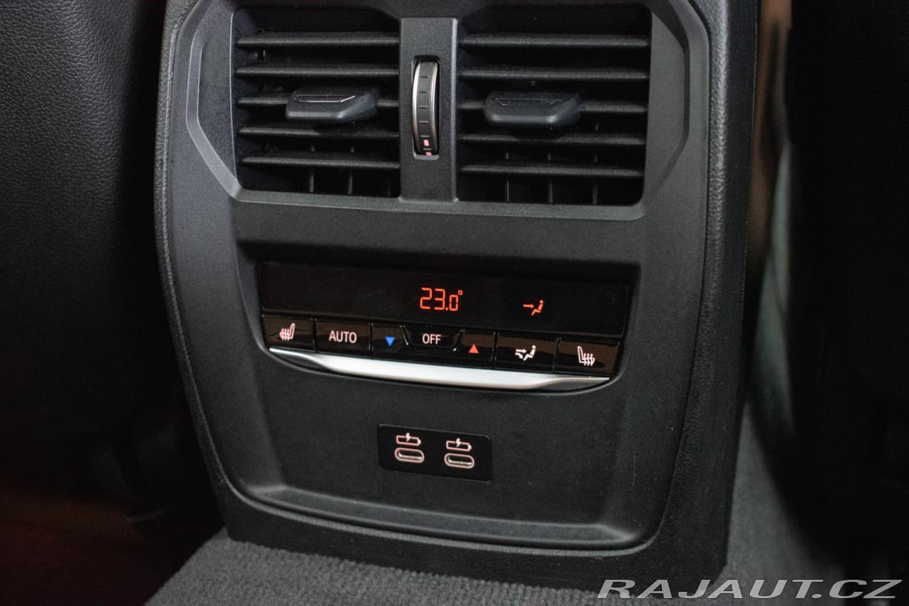 2021 BMW 3-Series - 15