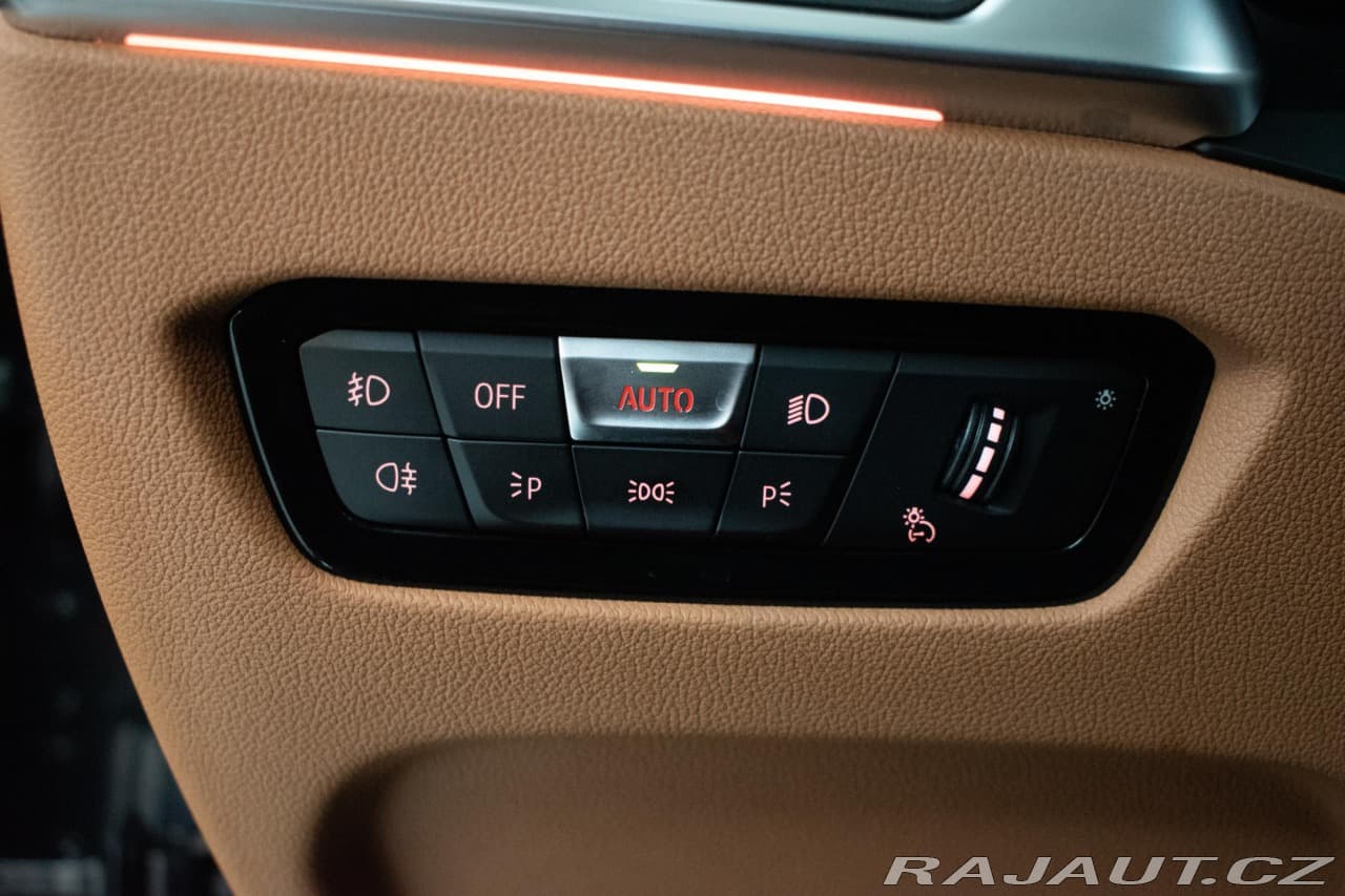 2021 BMW 3-Series - 17