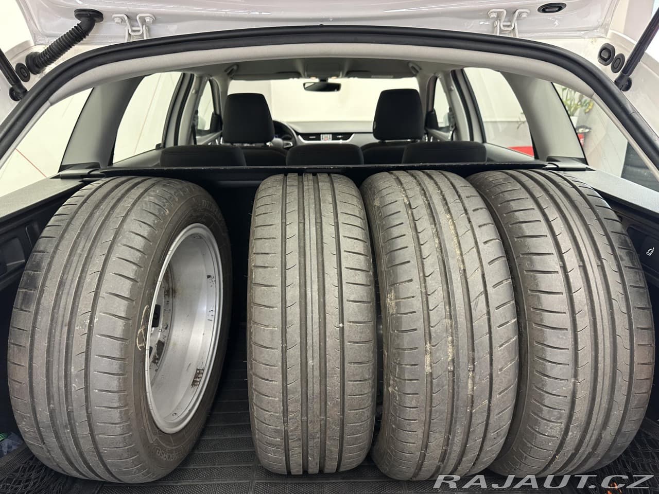 2018 Škoda Octavia - 16