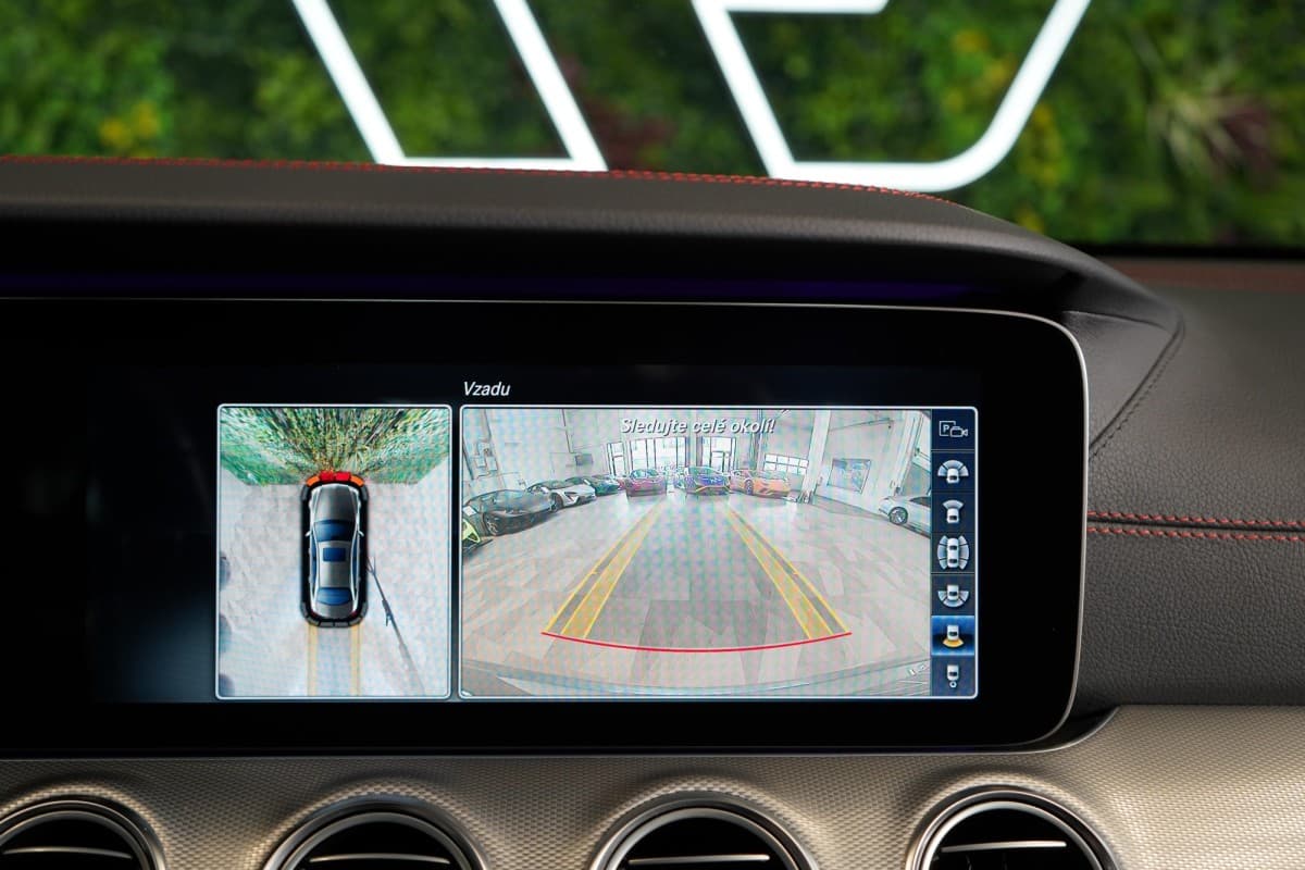 2018 Mercedes-Benz E-Class - 16