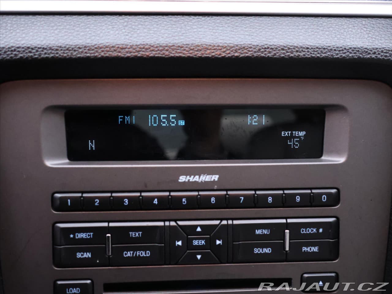 2011 Ford Mustang - 20