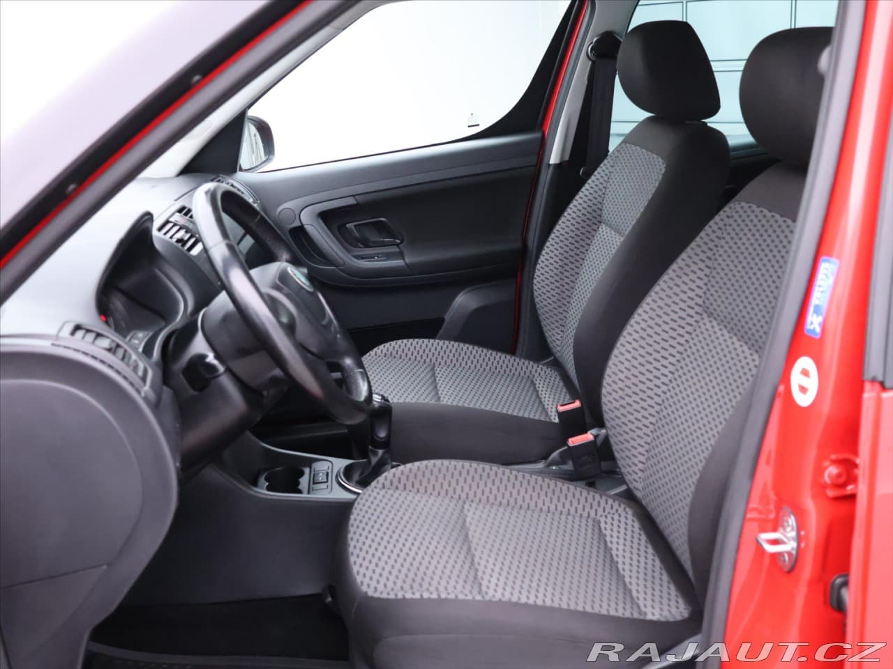 2012 Škoda Roomster - 11