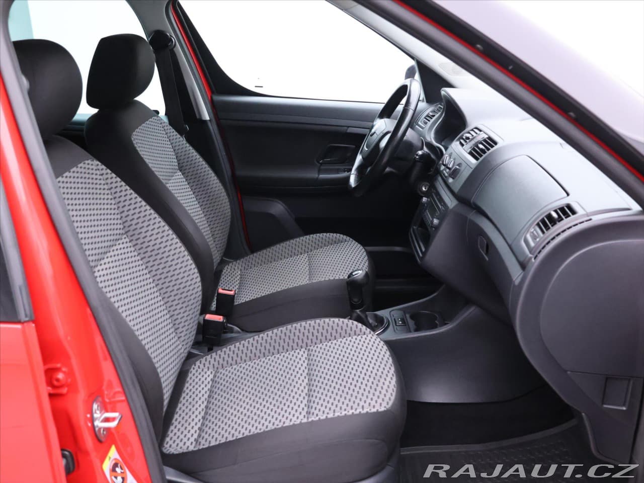 2012 Škoda Roomster - 13