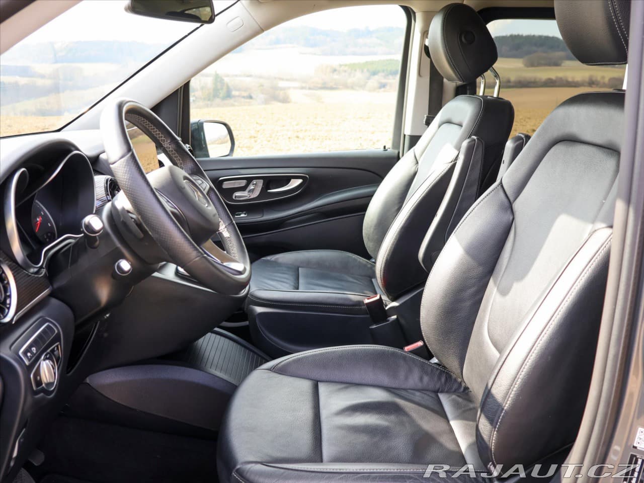 2021 Mercedes-Benz V-Class - 13