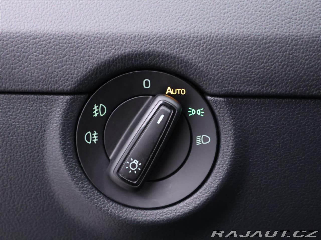 2018 Škoda Octavia - 16