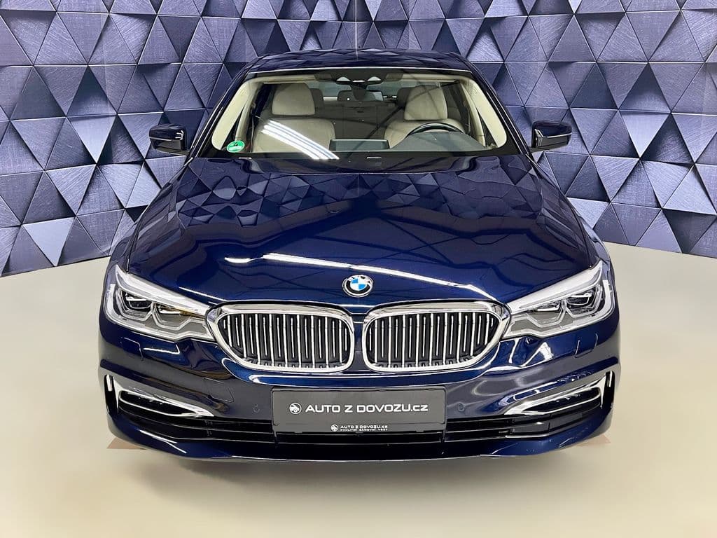 2020 BMW 5-Series - 3