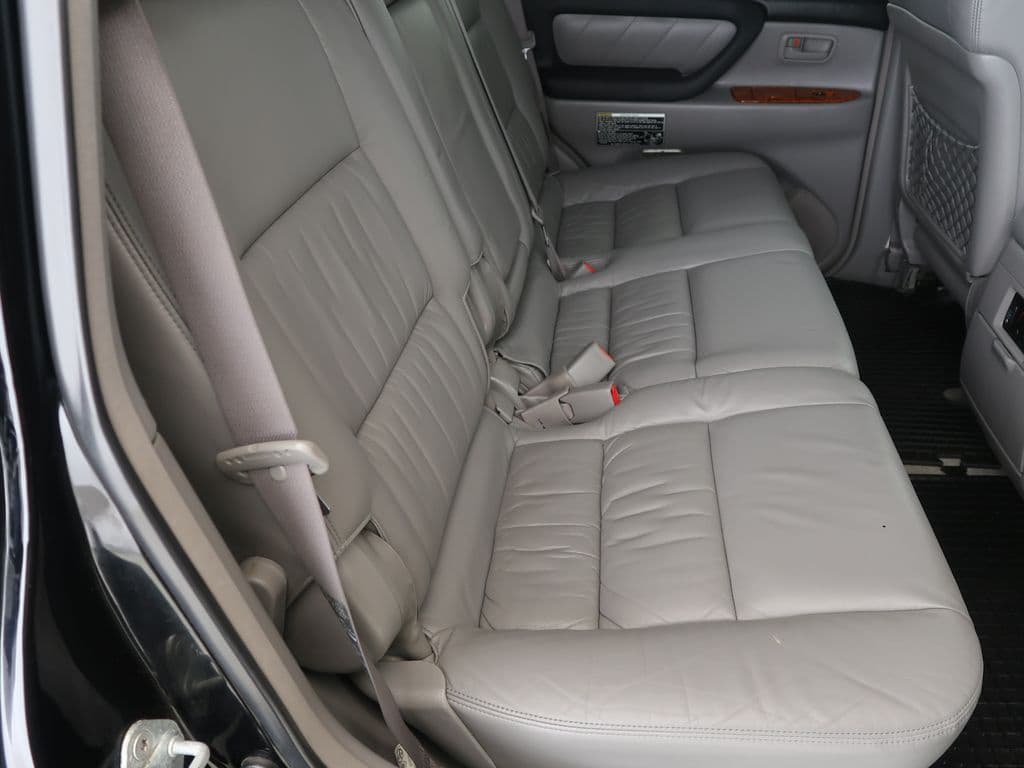 2003 Toyota Land Cruiser - 14