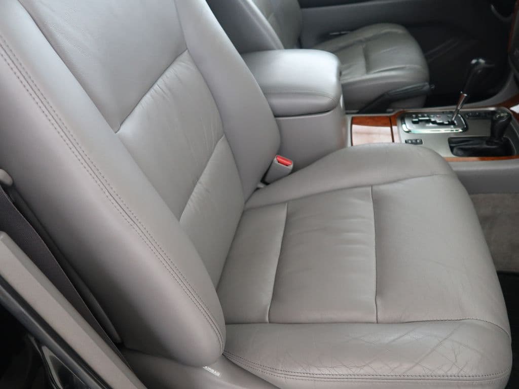 2003 Toyota Land Cruiser - 15