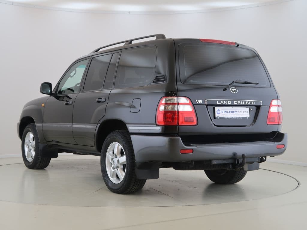 2003 Toyota Land Cruiser - 7